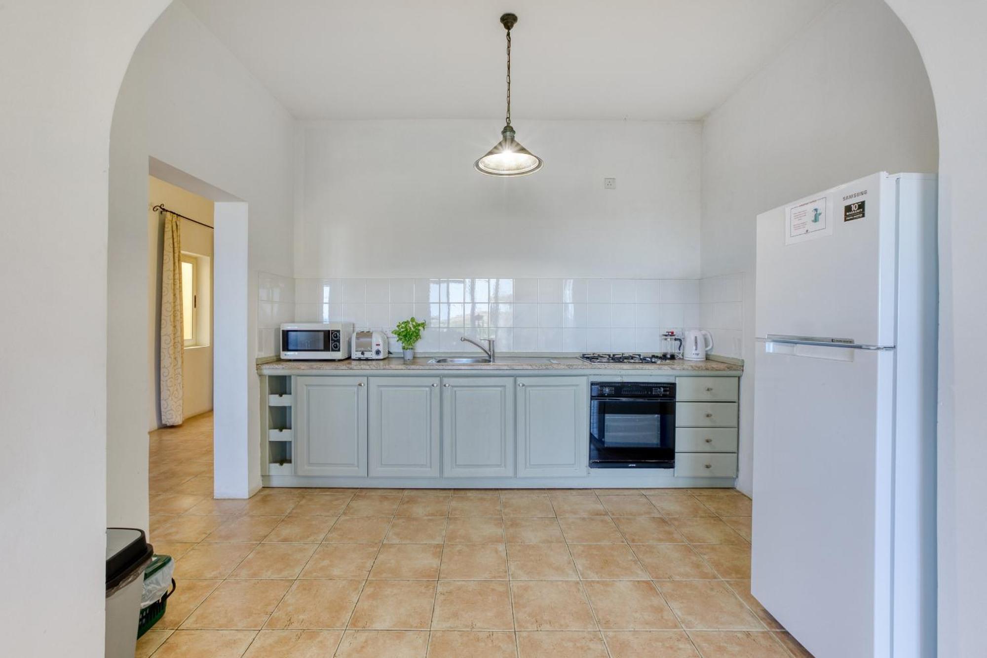Ta Frenc Apartments Ghasri  Екстер'єр фото