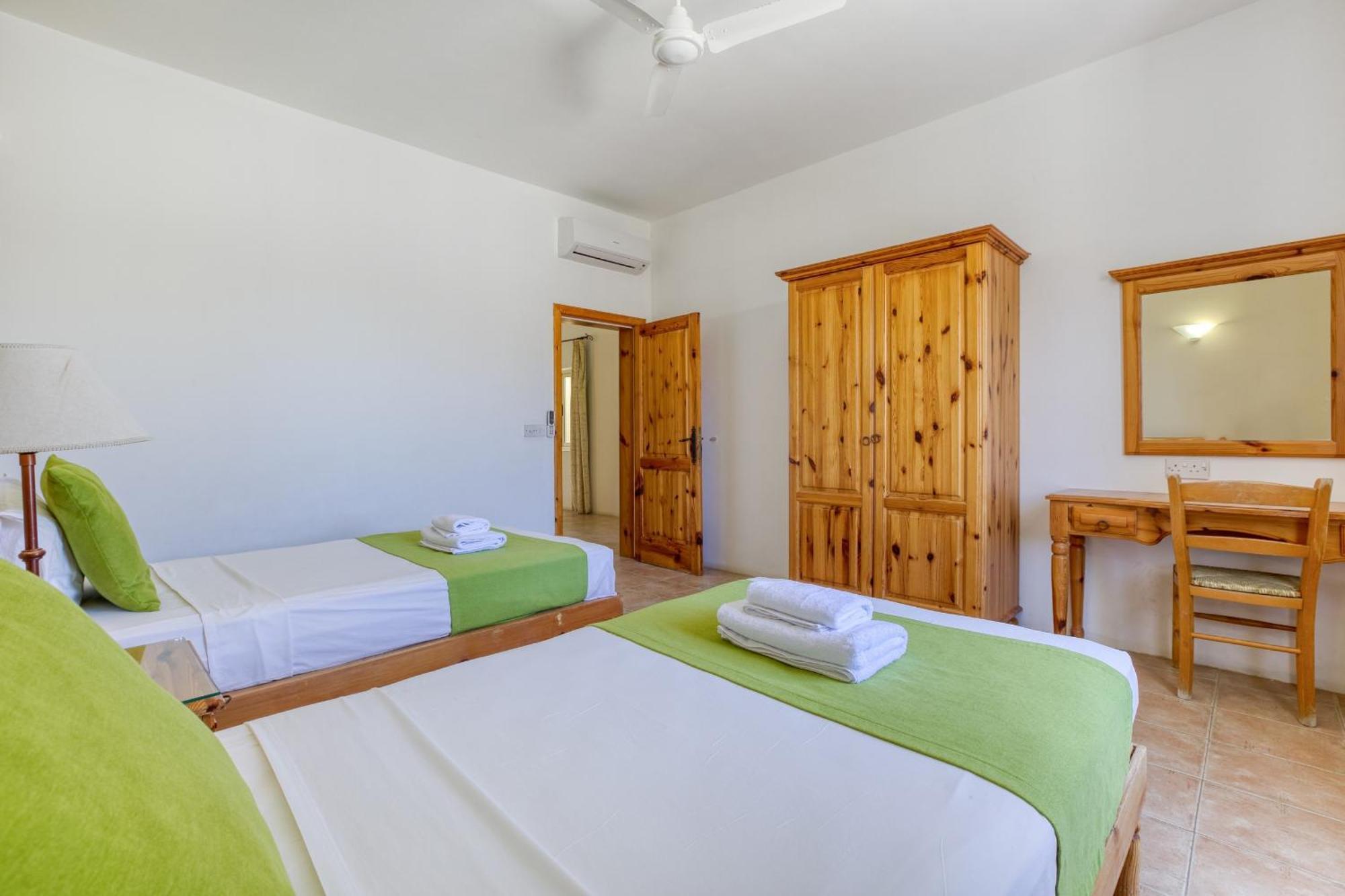 Ta Frenc Apartments Ghasri  Екстер'єр фото