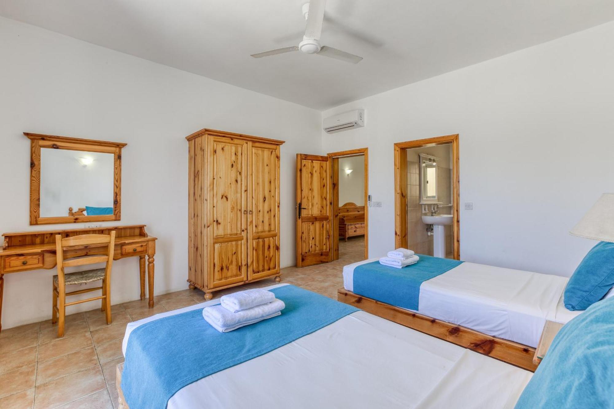 Ta Frenc Apartments Ghasri  Екстер'єр фото