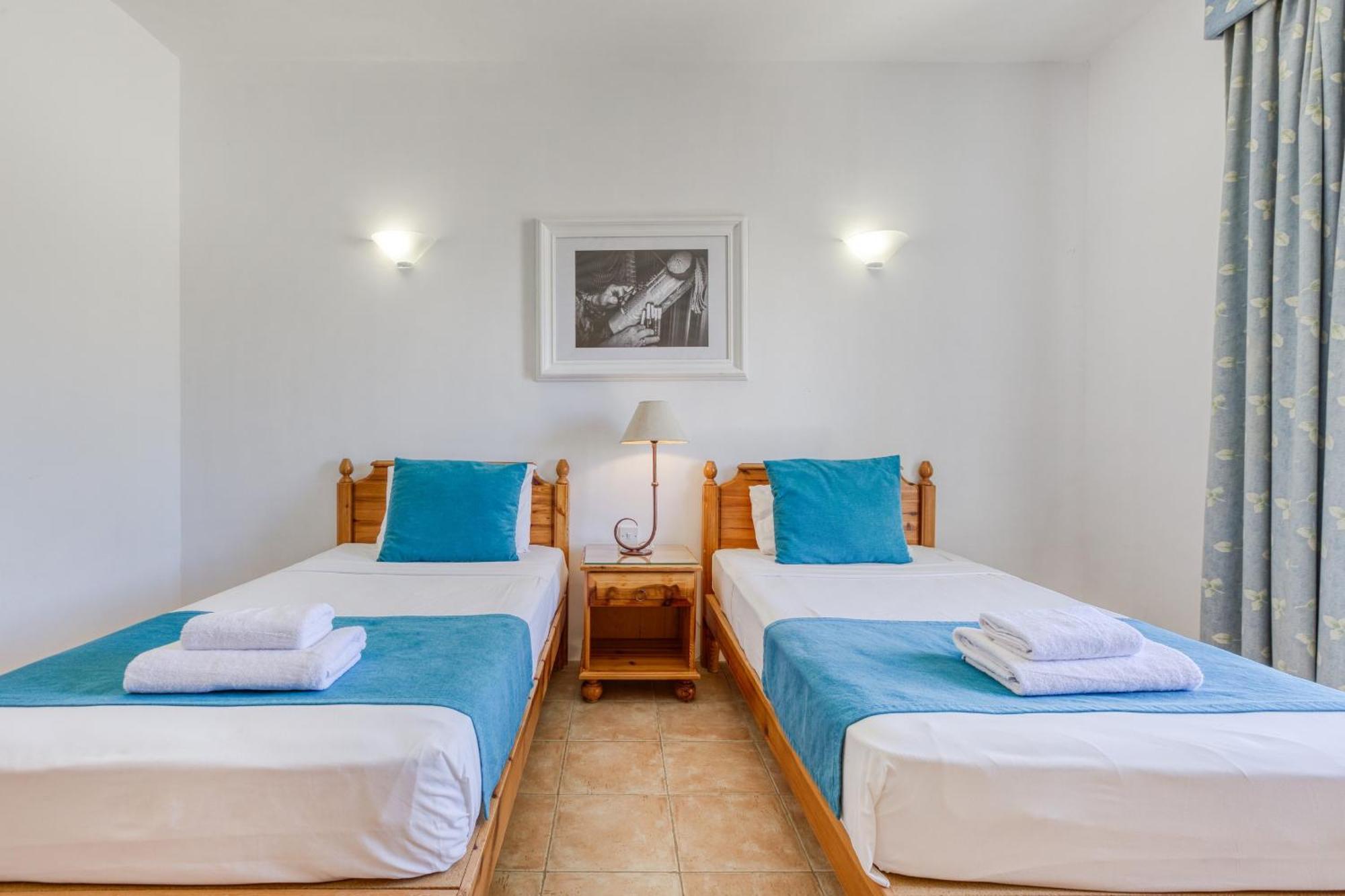 Ta Frenc Apartments Ghasri  Екстер'єр фото